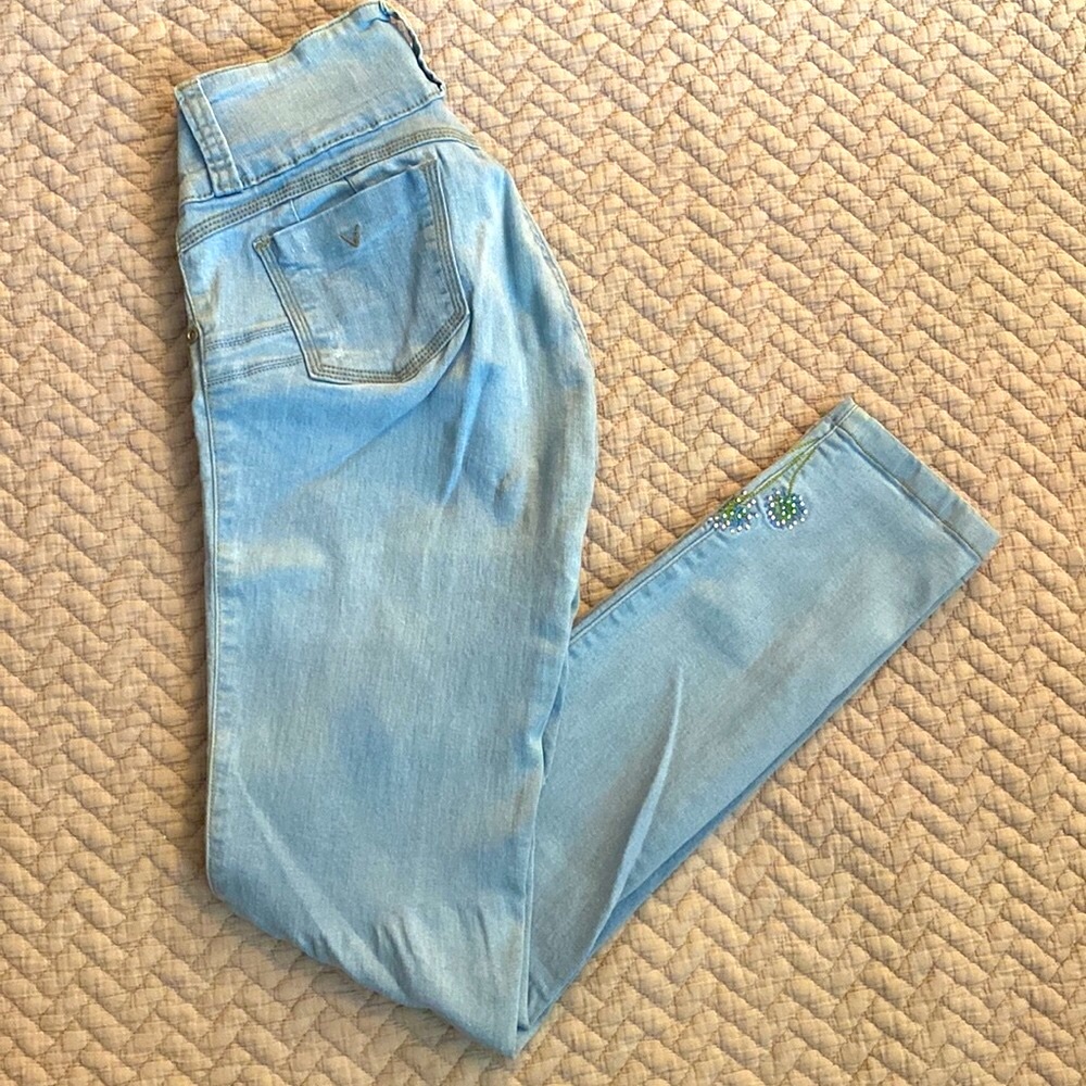 CYSM | Light Wash Jeans